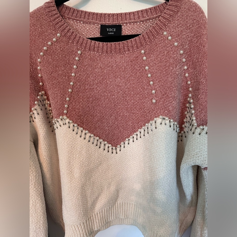 VICI beaded two tone color block mauve & cream  Embellished  sweater #1810 - Picture 2 of 8